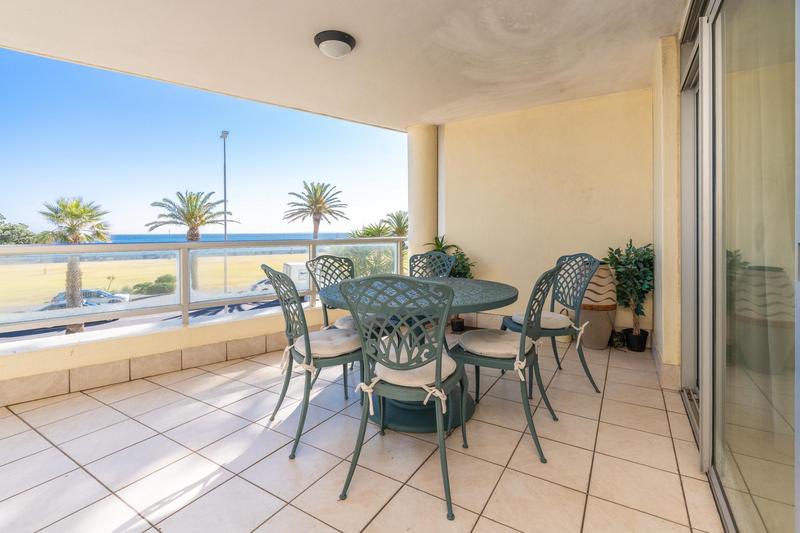 2 Bedroom Property for Sale in Sea Point Western Cape